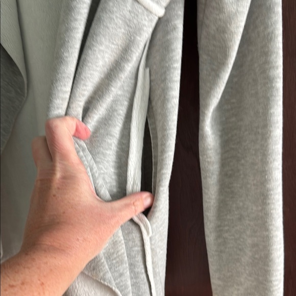 blanc noir Gray Cardigan - Picture 4 of 5